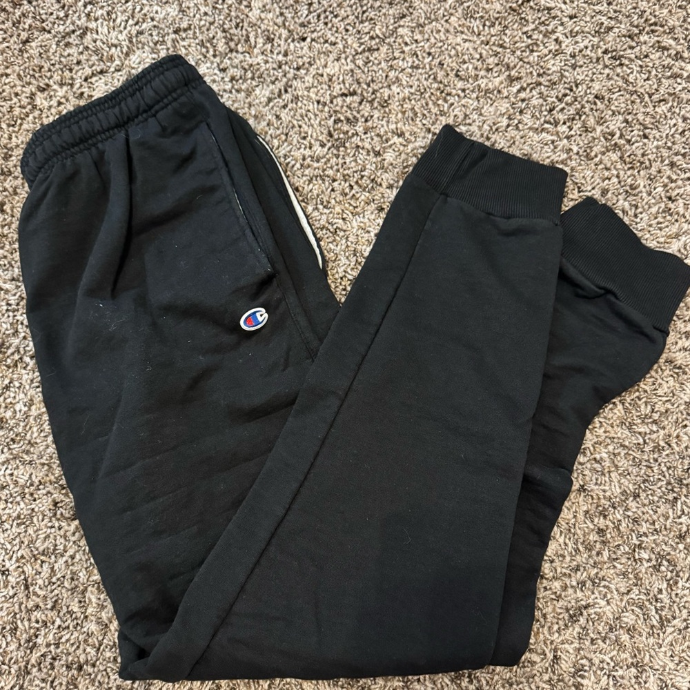 Champion Men’s powerblend jogger in black size large